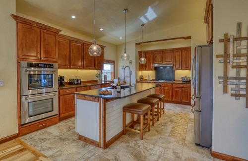 Pagosa Springs House | See Fall's Changing Colors! Bella Vista: Golf Course & Mountain Views, Modern Design, 5 Min to Shops