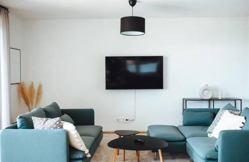 Großraschen Apartment | Seeblick & Terrasse! Moderne Ferienwohnung 96qm