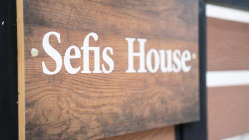 Mavromati Apartment | Sefis House