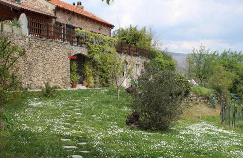 Finale Ligure Bed & Breakfast | Segni e Impronta