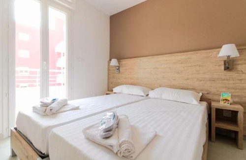 La Faviere Apartment | SELECT'SOHOME - Résidence Le Poséidon - Appartement en Duplex avec parking privé et piscine ! - POS-F