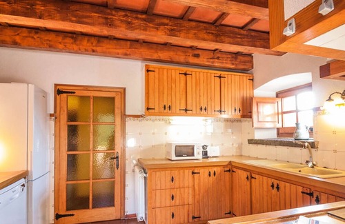 Beguda Cottage | Self catering Serra del Bosc for 18 people