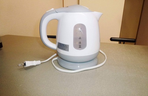 Kasuga Apartment | Self-catering accommodation with Wi-fi and amenities. 10 minutes from JR Kasuga Station. MIYUKIHOUSE201