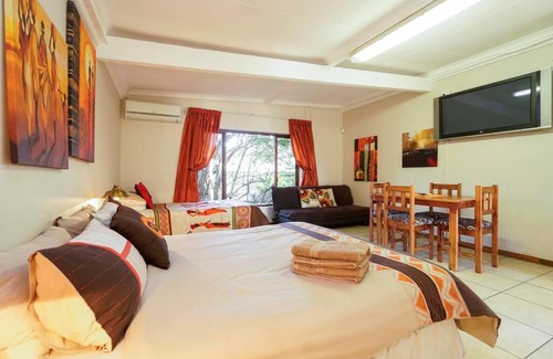 Warner Beach Apartment | Self catering accomodation close to the beach