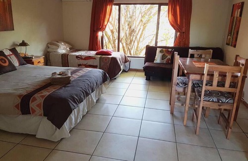 Warner Beach Apartment | Self catering accomodation close to the beach