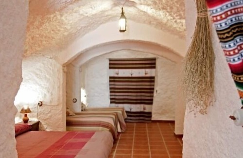 Gorafe Cottage | Self catering Cuevas el Torriblanco for 6 people