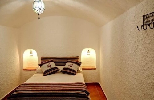 Gorafe Cottage | Self catering Cuevas el Torriblanco for 6 people