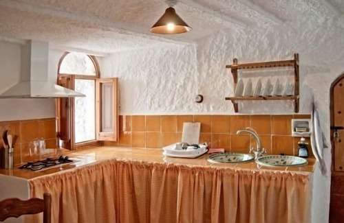 Gorafe Cottage | Self catering Cuevas el Torriblanco for 6 people