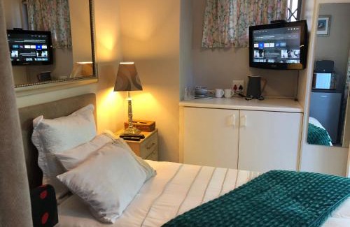 Plattekloof House | Self Catering Guest House