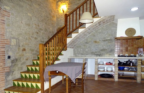 Calders Cottage | Self catering Mas l'Estrada for 6 people