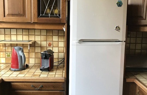 Le Pecq Apartment | Self-contained apartment on 1st floor of a detached house