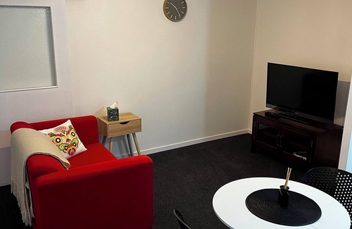 Dunedin City Centre Apartment | Self-contained city studio in central Dunedin