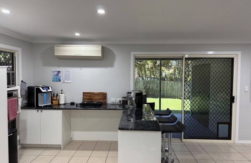 Murarrie House | Self Contained Ground Level Apartment