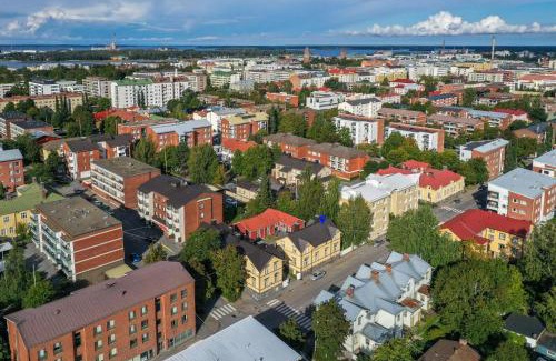 Vaasa Apartment | SELF-SERVICE apt 10 min from bus-&railway station, free bikes!