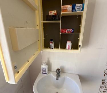 Central Chennai Apartment | Sels Home 2 single bed, attached bathroom, lift, third floor, CAR park, entire terrace