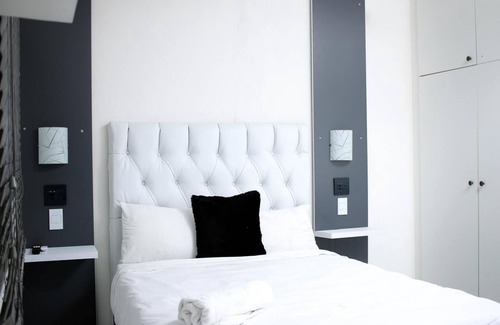 Flora Park Hotel | Semeni Asante Getaway