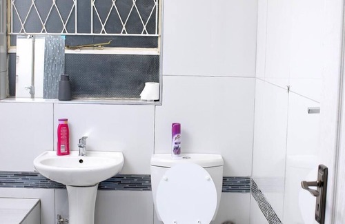 Flora Park Hotel | Semeni Asante Getaway