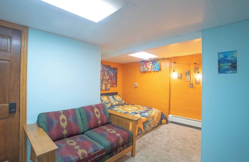 Fairbanks Apartment | Semi-basement 2-bedroom apartment with AC in Fairbanks