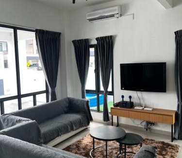 Banting House | Semi-D Home In Banting - 5 Mins To Pantai Morib - Tanjung Sepat