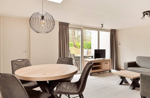 Kootwijk Cottage | Semi-detached bungalow for 4 persons