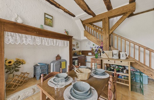 Montignac Ski Chalet | Semi-detached cottage - shared pool - 4 people