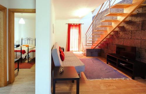 Prainha House | Semi detached houses Pra nha de Baixo Pico Azores