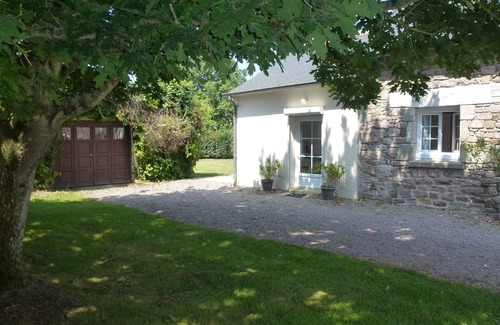 Plevenon House | Semi-detached house on one level, 5 minutes from beaches, near Cap Fréhel and GR 34