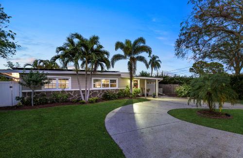 South Pinellas Community Council House | Seminole Shores Private Pool Outdoor Games Wifi