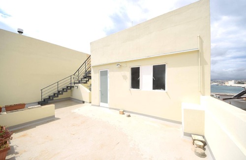 Qormi House | Senglea medieval house great Valletta sea views