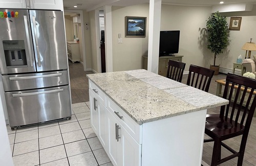 Long Beach House | SEPTEMBER SPECIAL 9/8-9/18 – book now BEACHSIDE RETREAT 2 BD APT/W/PVT PATIO