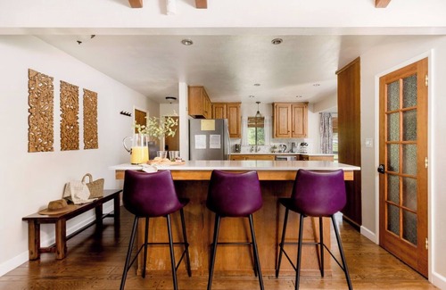 Yosemite Forks House | Serene Creekfront Cabin - KingBed - 20min Yosemite - Wraparound starview deck