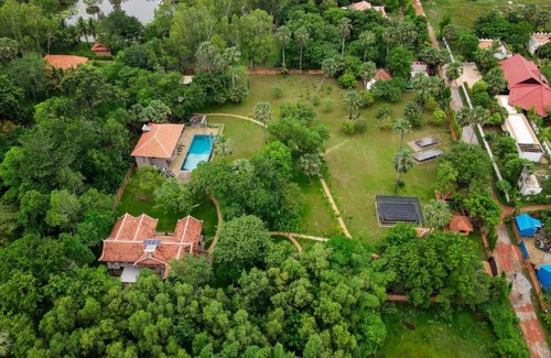 Siem Reap Villa | Serene Garden Residence - Private Luxury Modern Style 6 Bedrooms Pool Garden Villa