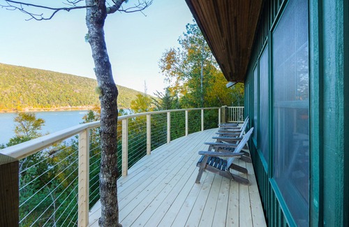 Hall Quarry House | Serene home with spacious deck and views - perfect to relax near Acadia !
