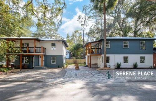 Gainesville House | Serene Place Complex - Walk to UF - Free Parking
