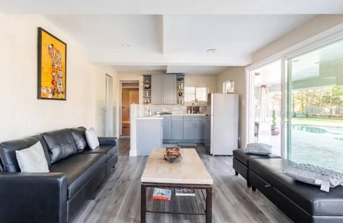 Hillsborough House | Serene Retreat w/Private Pool, Jacuzzi & Skyline Views