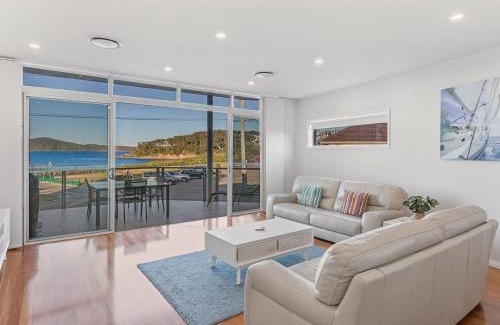Fingal Bay House | serenity at Fingal Bay 2