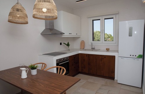 Alinda Villa | Serenity Bay, Cycladic Villa with Pool and magnificent view near the beach.