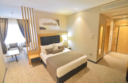 Mahmutbey Hotel | Serenity Comfort Hotel