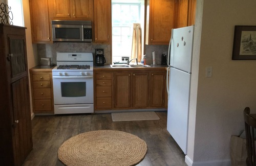 Brattleboro House | Serenity Cottage in Southern Vermont…