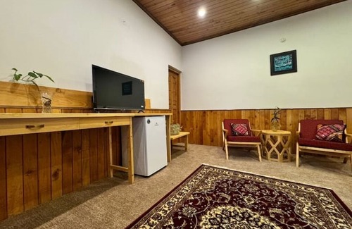 Islamabad House | Serenity Guesthouse Gilgit
