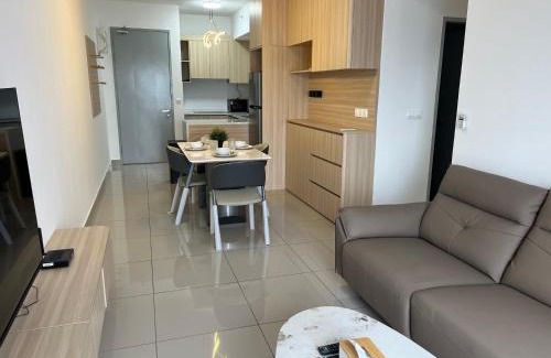 Kampung Pinang Baik Apartment | Serenity Luna Suite at M Luna KL