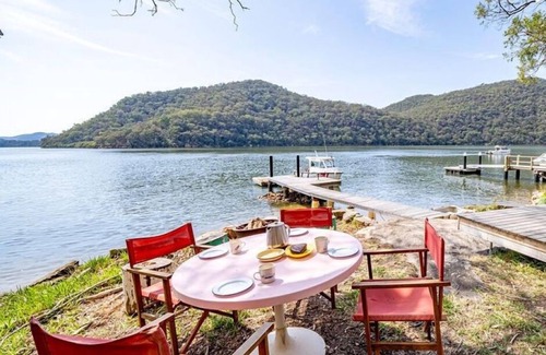 Sydney House | Serenity on Coba Point