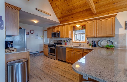 Town of Torrey House | Serenity Place: lake home with hot tub, pool table/game room, and private lakefront