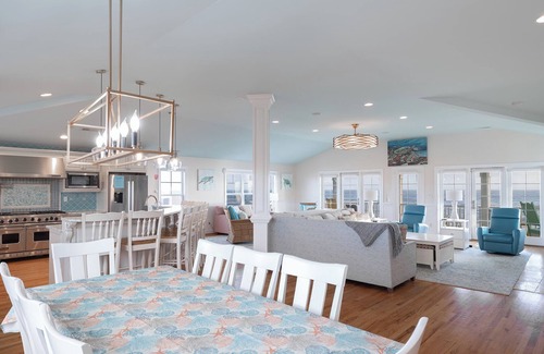 Pine Knoll Shores House | Serenity Shores - Oceanfront House, 5BR, 4.5BA, Pine Knoll Shores