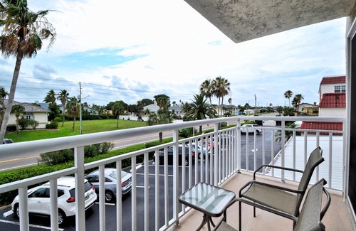 Belleair Beach Apartment | Sereno Del Sol 213 Beach Access at Sereno Del Sol 23154