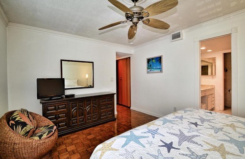 Belleair Beach Apartment | Sereno Del Sol 213 Beach Access at Sereno Del Sol 23154