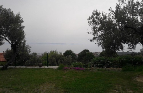 Kucukkuyu Bed & Breakfast | Serinyer