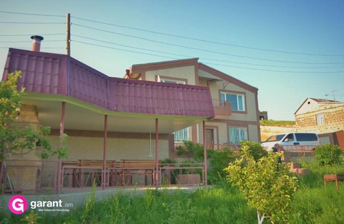 Tsamakaberd Apartment | Serob House Sevan