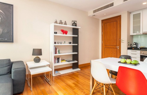 Yan Nawa Apartment | Serviced 2 Bed SKY VILLAS WITH VIEW, Pool and BTS