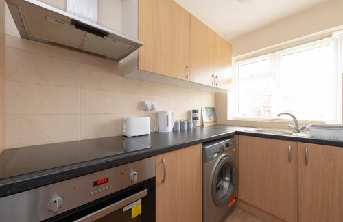 Harlow Apartment | Serviced Accommodation near London and Stansted - 3 bedrooms